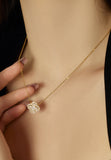 BRELLATO Kleeblatt Lucky Kristall-Anhänger Goldfarben, Glücksklee Blume Echt Silber-Kette 925 18K Gelbgold, Glücksbringer Symbol Talisman Hals-Kette Zirkonia